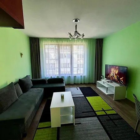 The & Terrace Apartment